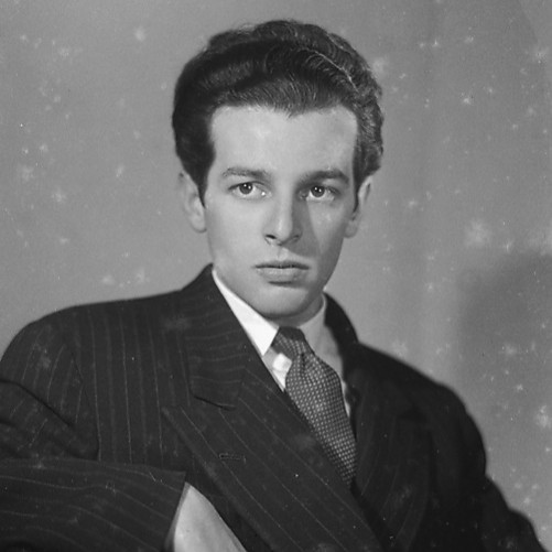 Эмигрантское, эпичное, эфемерное: каким было движение «Паника» Эмигрантское, эпичное, эфемерное: каким было движение «Паника»
